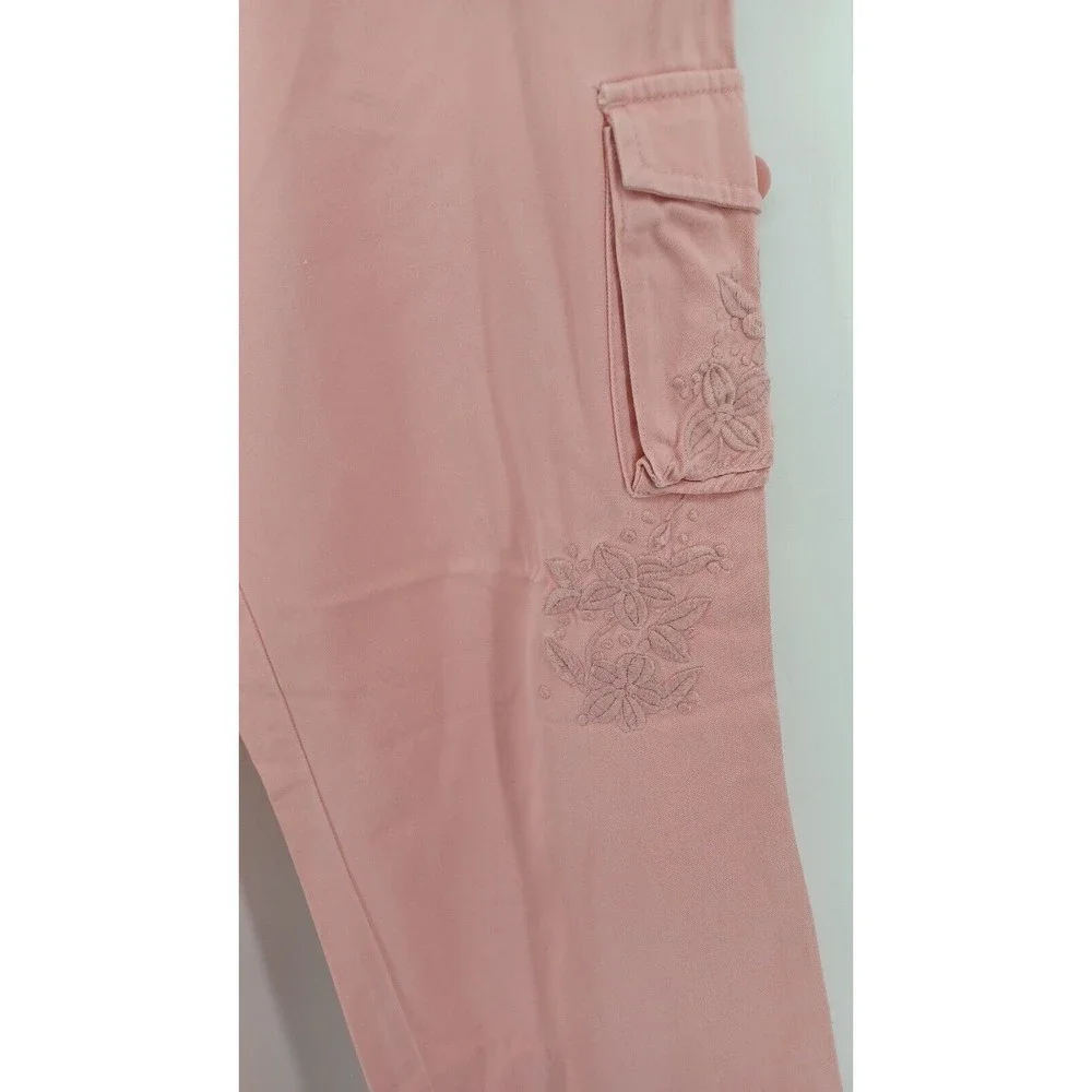 New York & Company Women’s Cargo Pants Size 12 Pink Embroidered Floral Wide Leg